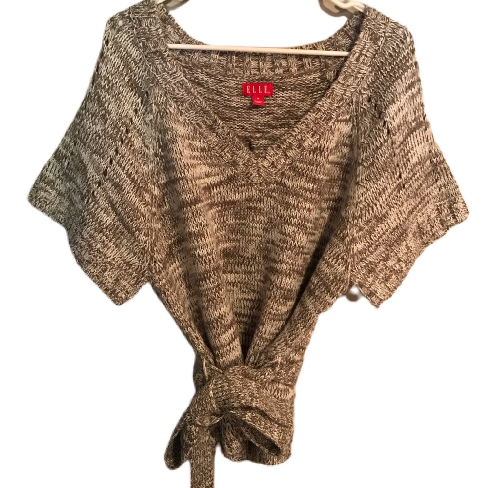 ELLE sweater with belt tie